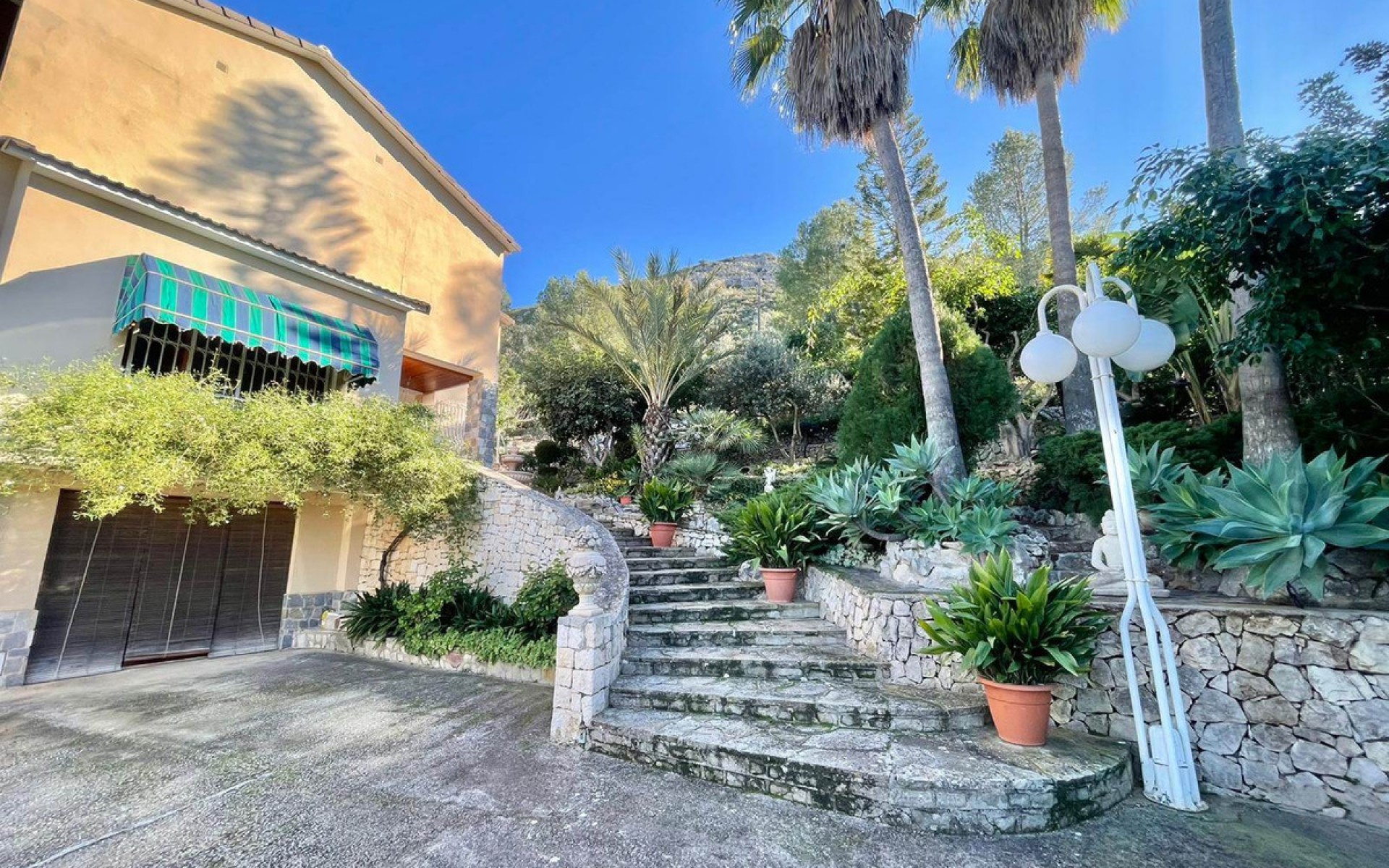 zum Verkauf - Villa - Pedreguer - Pedreguer Centro