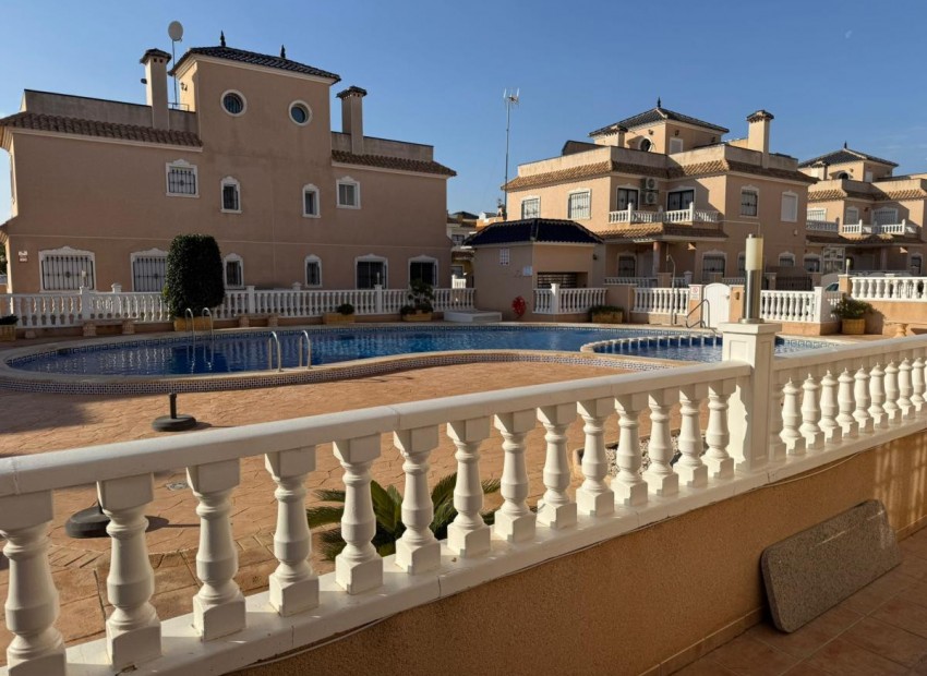 zum Verkauf - Villa - Pilar de la Horadada - Torre de la Horadada