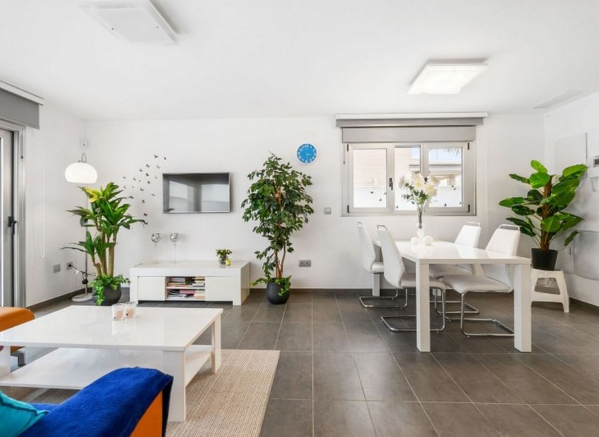 zum Verkauf - Villa - Pilar de la Horadada - Torre de la Horadada