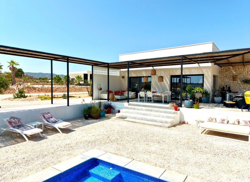 zum Verkauf - Villa - Pinoso