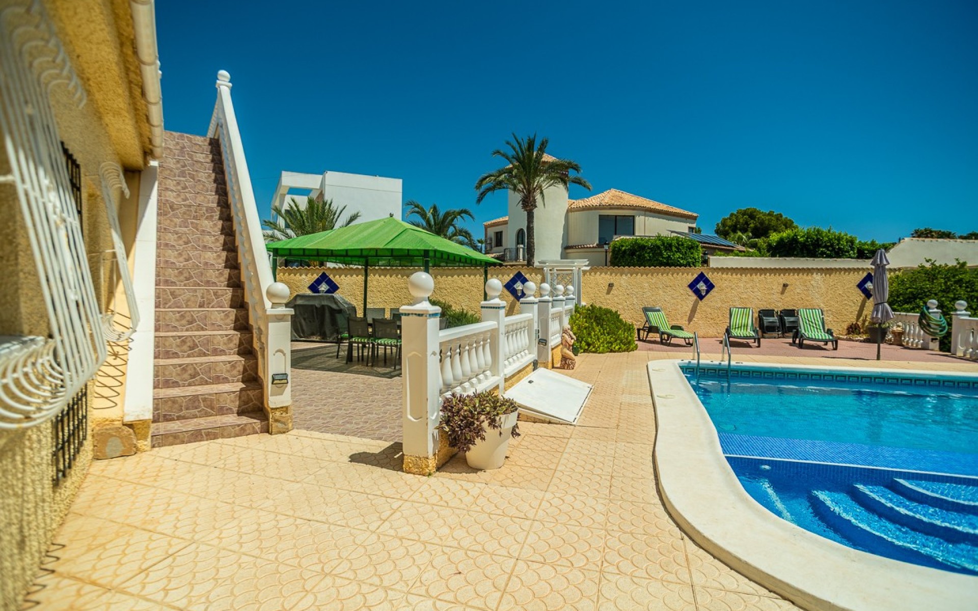 zum Verkauf - Villa - Torrevieja - La Siesta