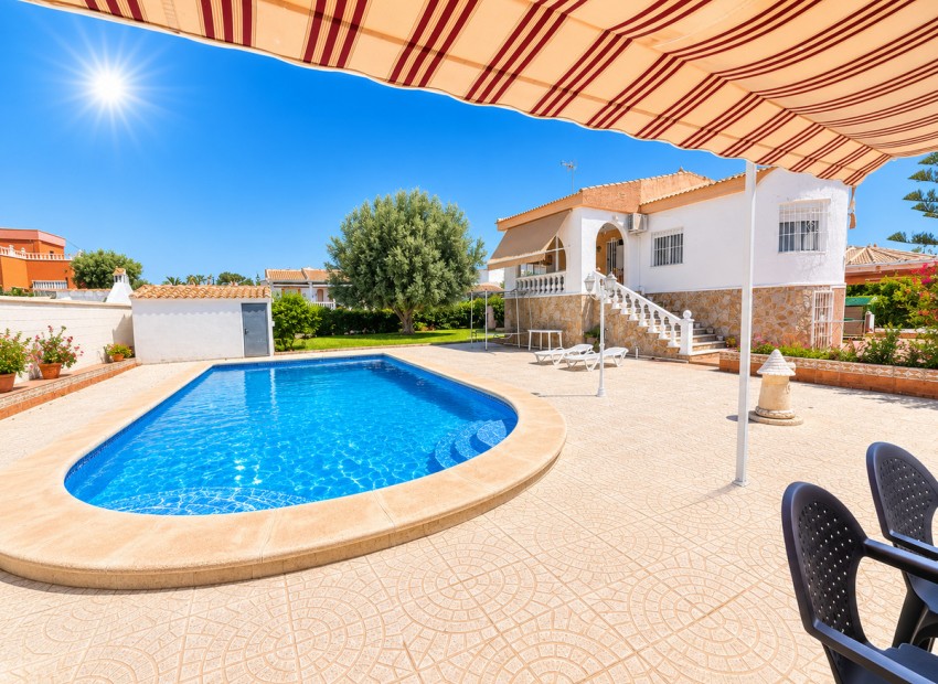 zum Verkauf - Villa - Torrevieja - La Siesta