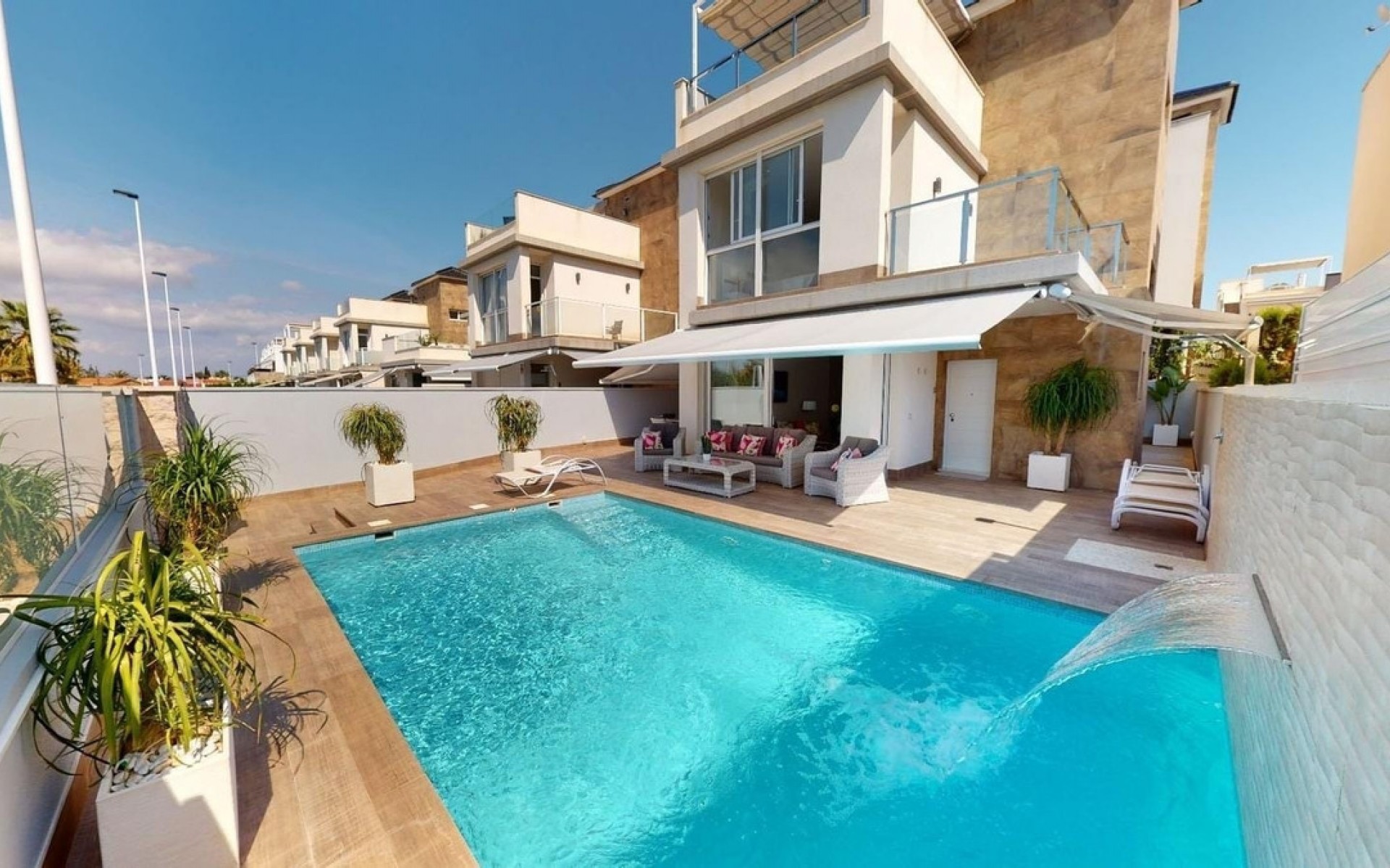 zum Verkauf - Villa - Torrevieja - Torrevieja Centro