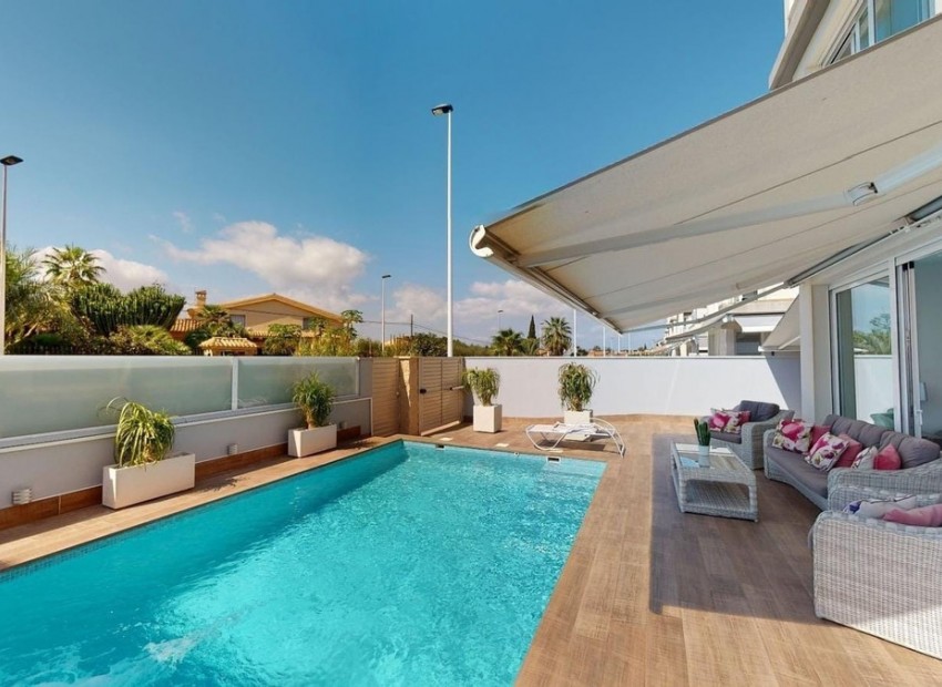 zum Verkauf - Villa - Torrevieja - Torrevieja Centro