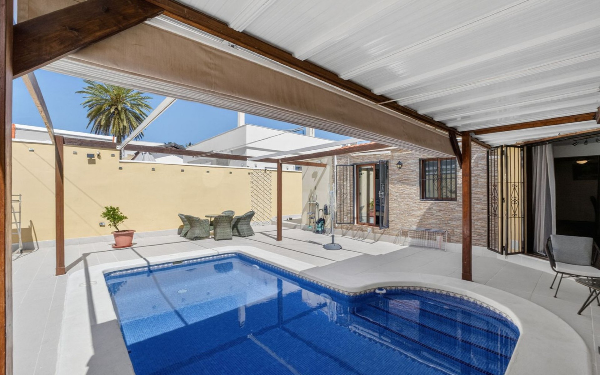zum Verkauf - Villa - Torrevieja - Torrevieja Centro