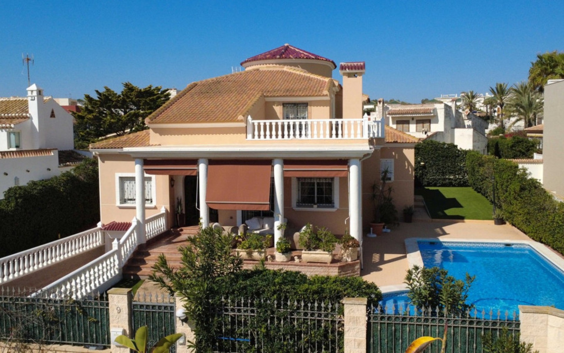 zum Verkauf - Villa - Torrevieja - Torrevieja Centro