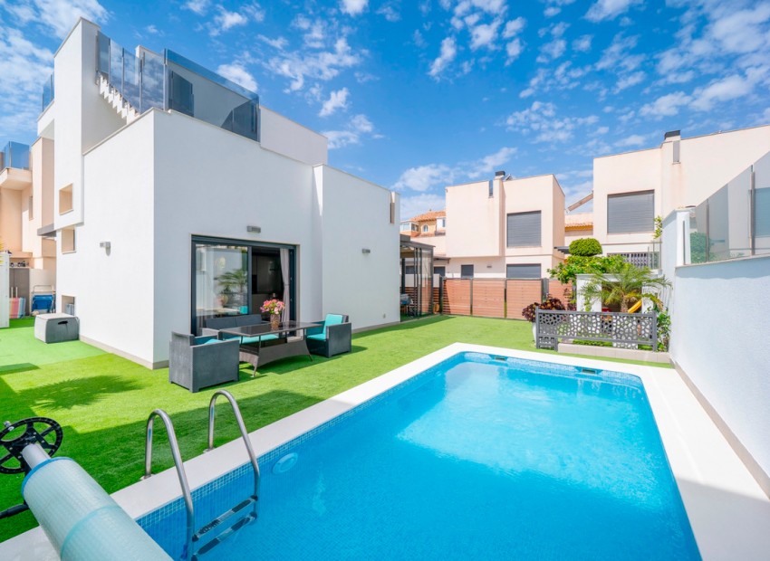 zum Verkauf - Villa - Torrevieja - Torrevieja Centro