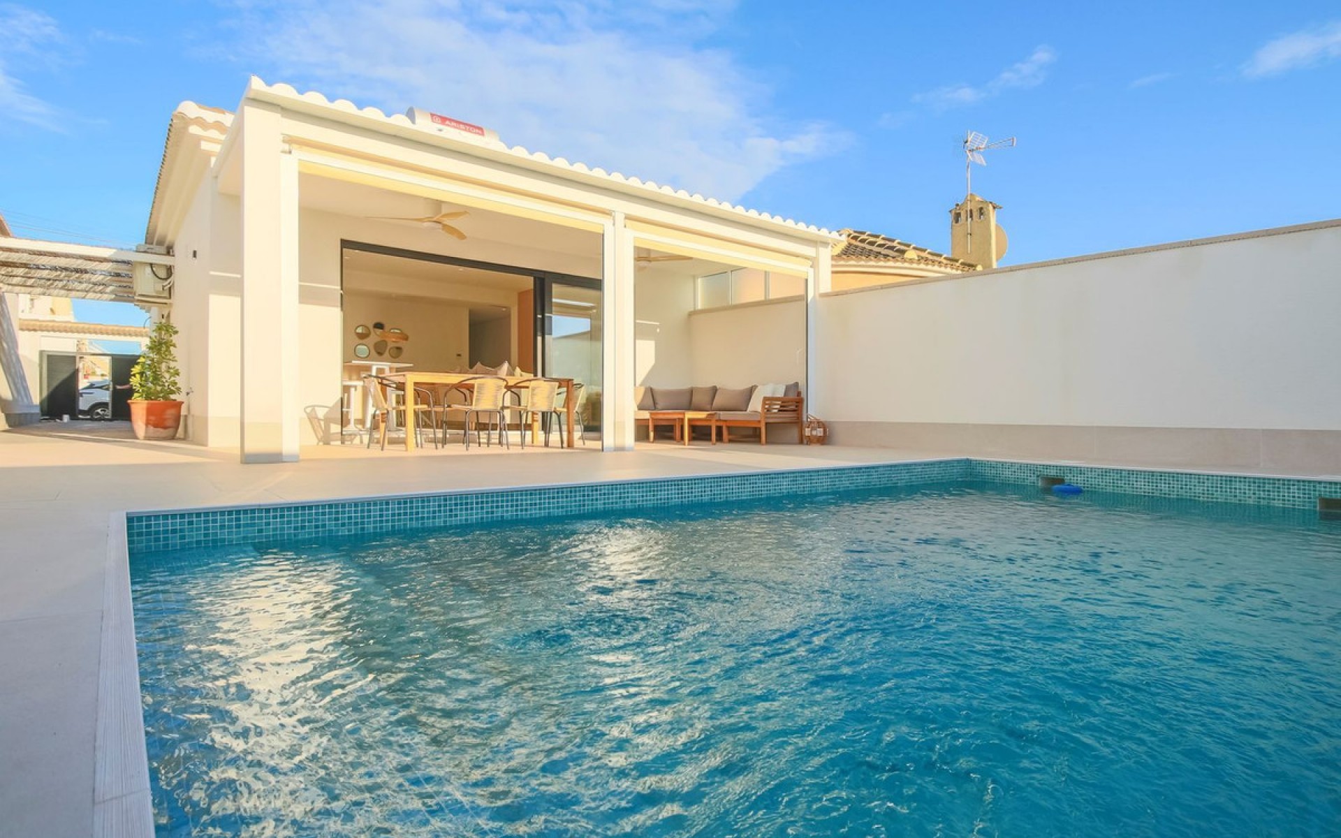 zum Verkauf - Villa - Torrevieja - Torrevieja Centro