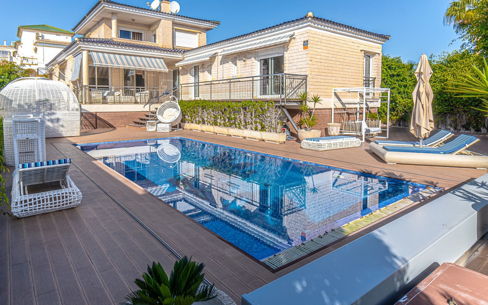 zum Verkauf - Villa - Torrevieja - Torrevieja Centro