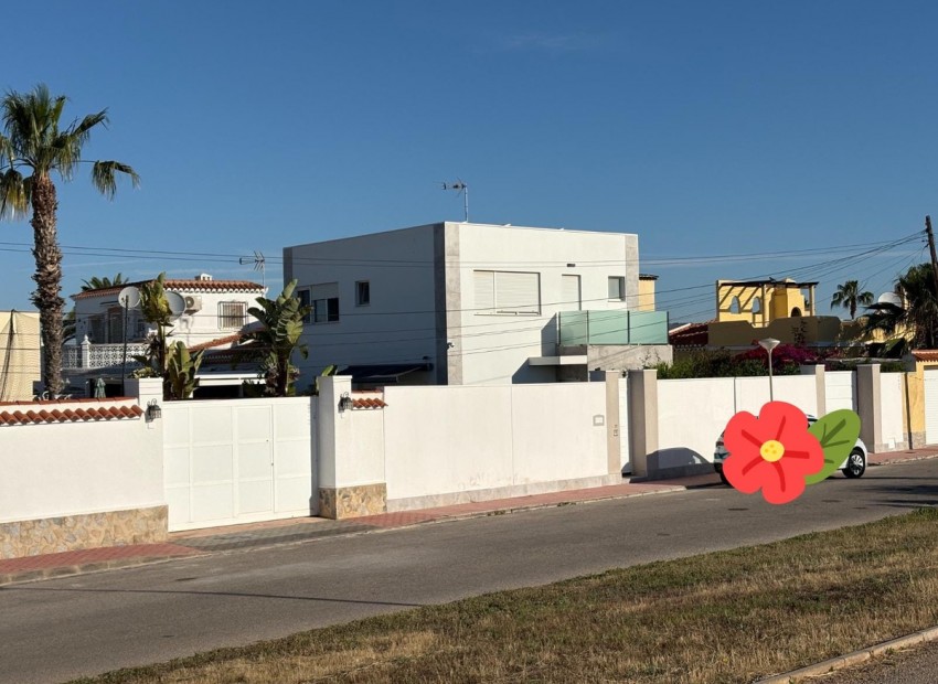 zum Verkauf - Villa - Torrevieja - Torrevieja Centro