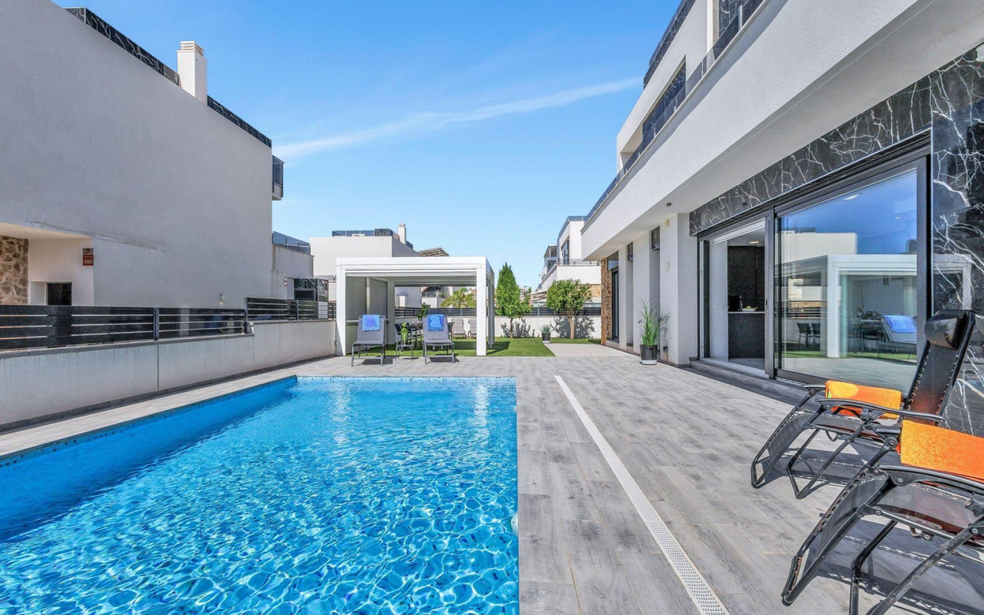 zum Verkauf - Villa - Torrevieja - Torrevieja Centro