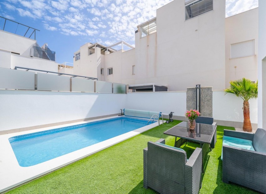 zum Verkauf - Villa - Torrevieja - Torrevieja Centro
