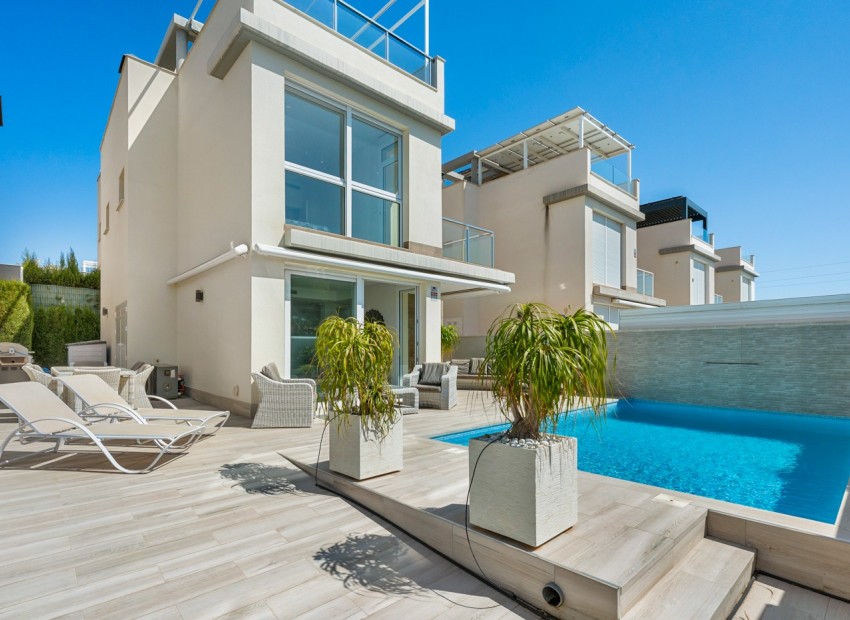 zum Verkauf - Villa - Torrevieja