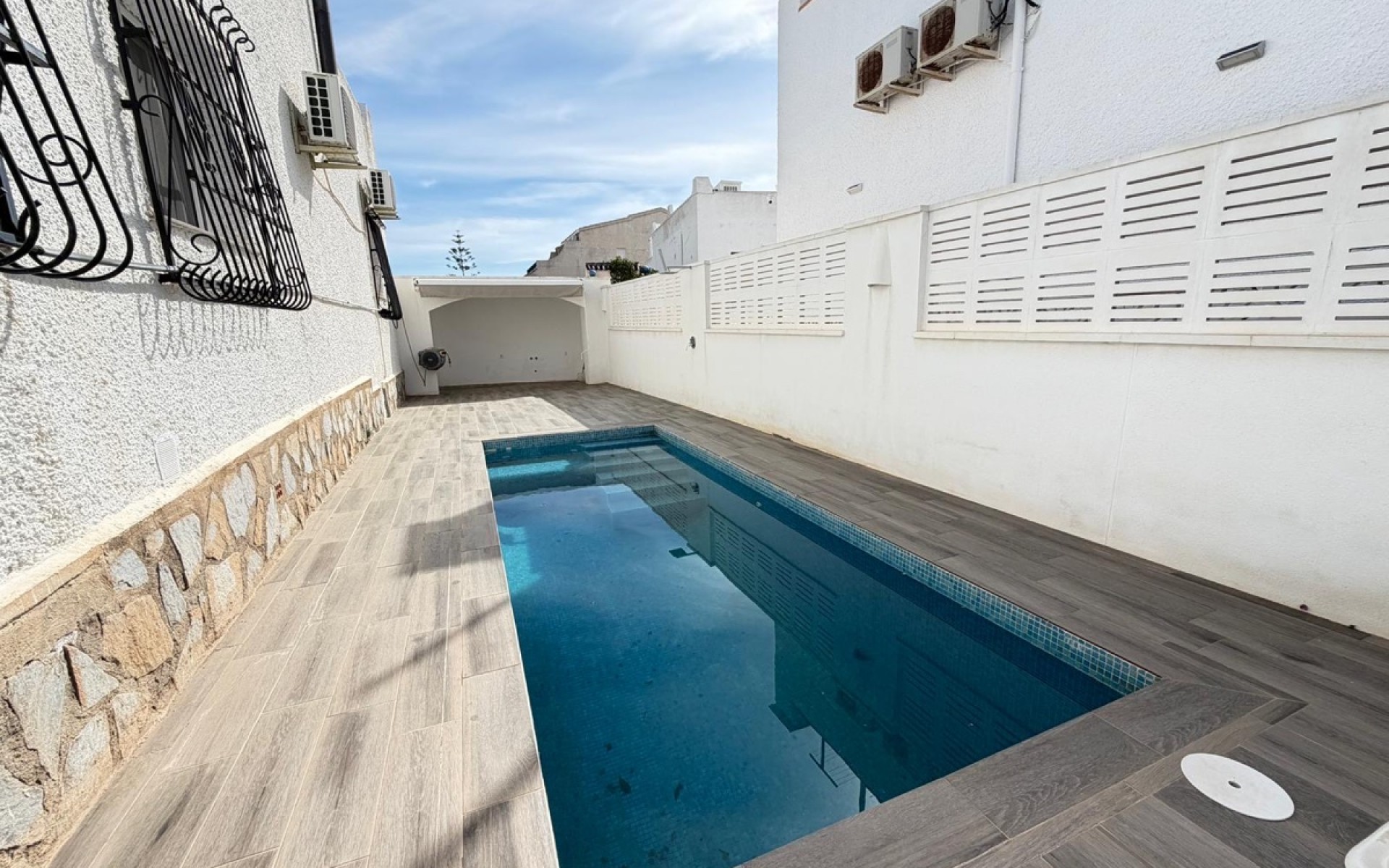 zum Verkauf - Villa - Villamartin - Blue Lagoon