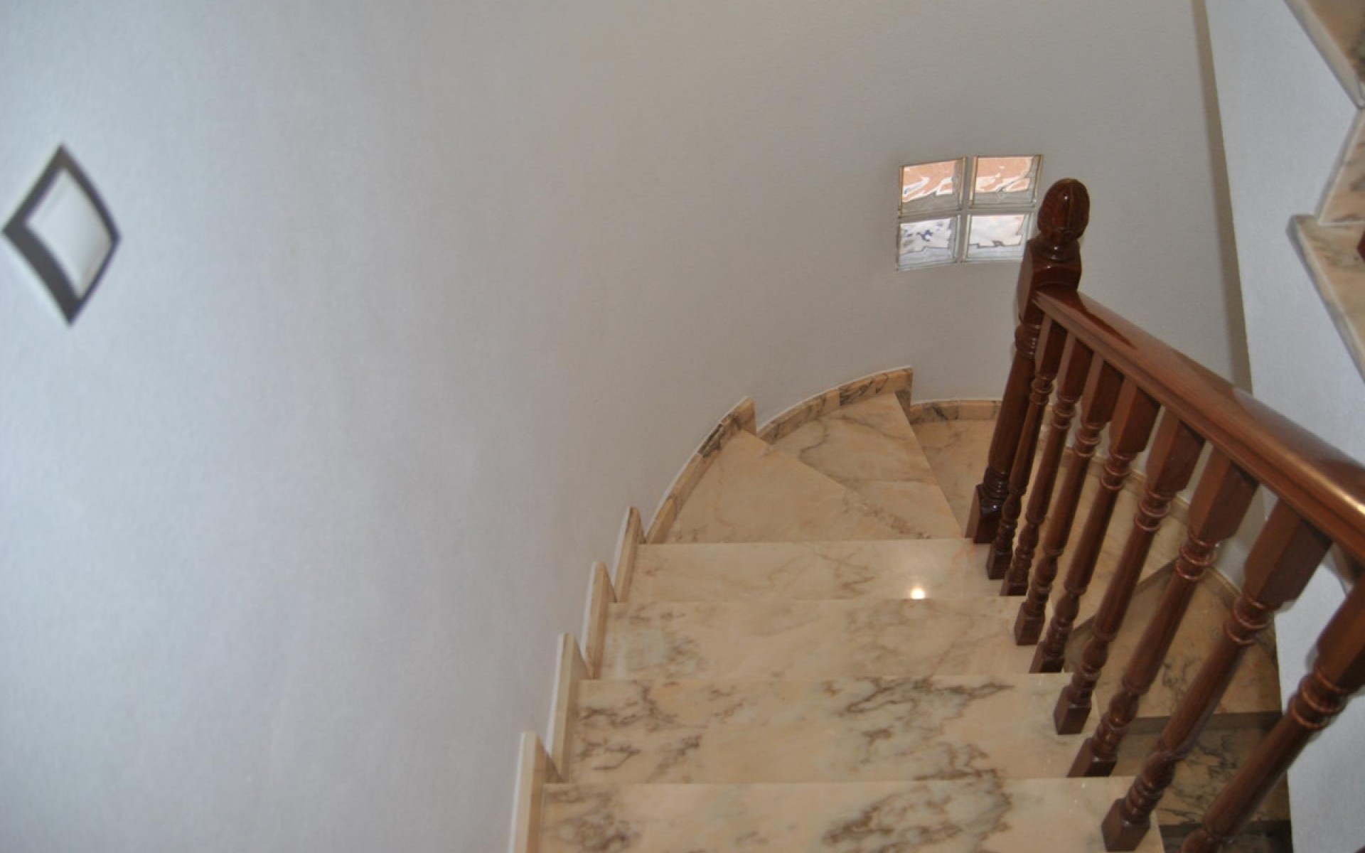 zum Verkauf - Villa - Villamartin - Pau 8