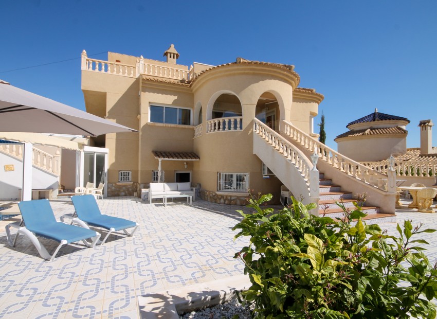 zum Verkauf - Villa - Villamartin