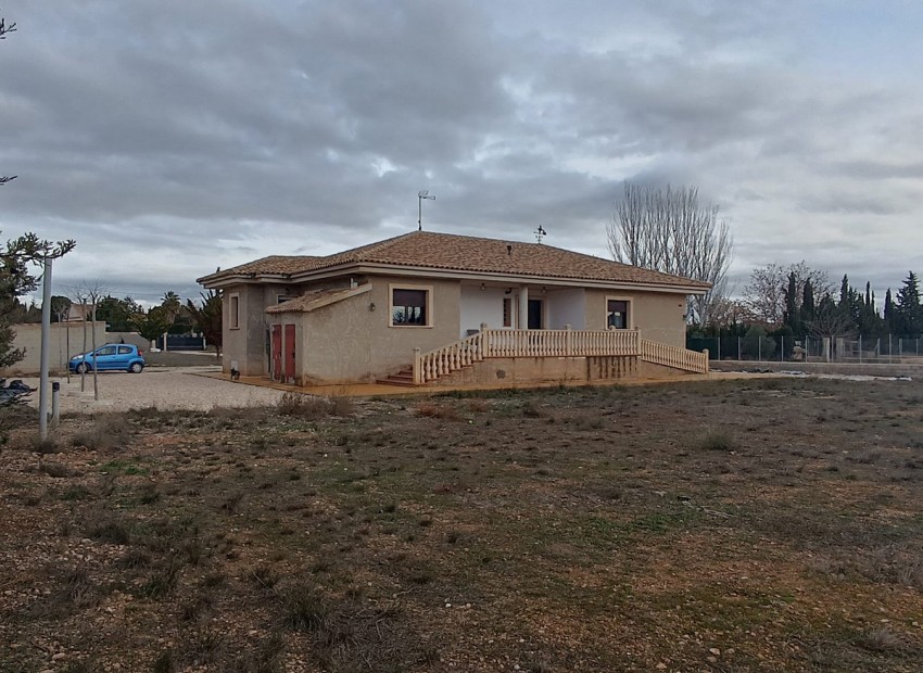 zum Verkauf - Villa - Yecla - Yecla Centro