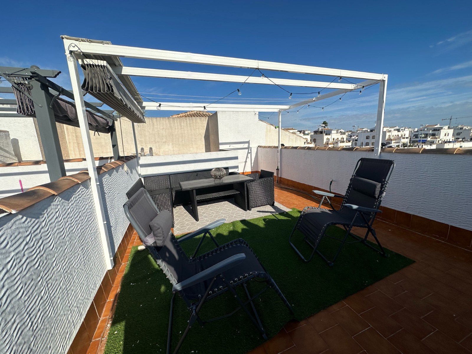 Apartment in La Marquesa - Image 2