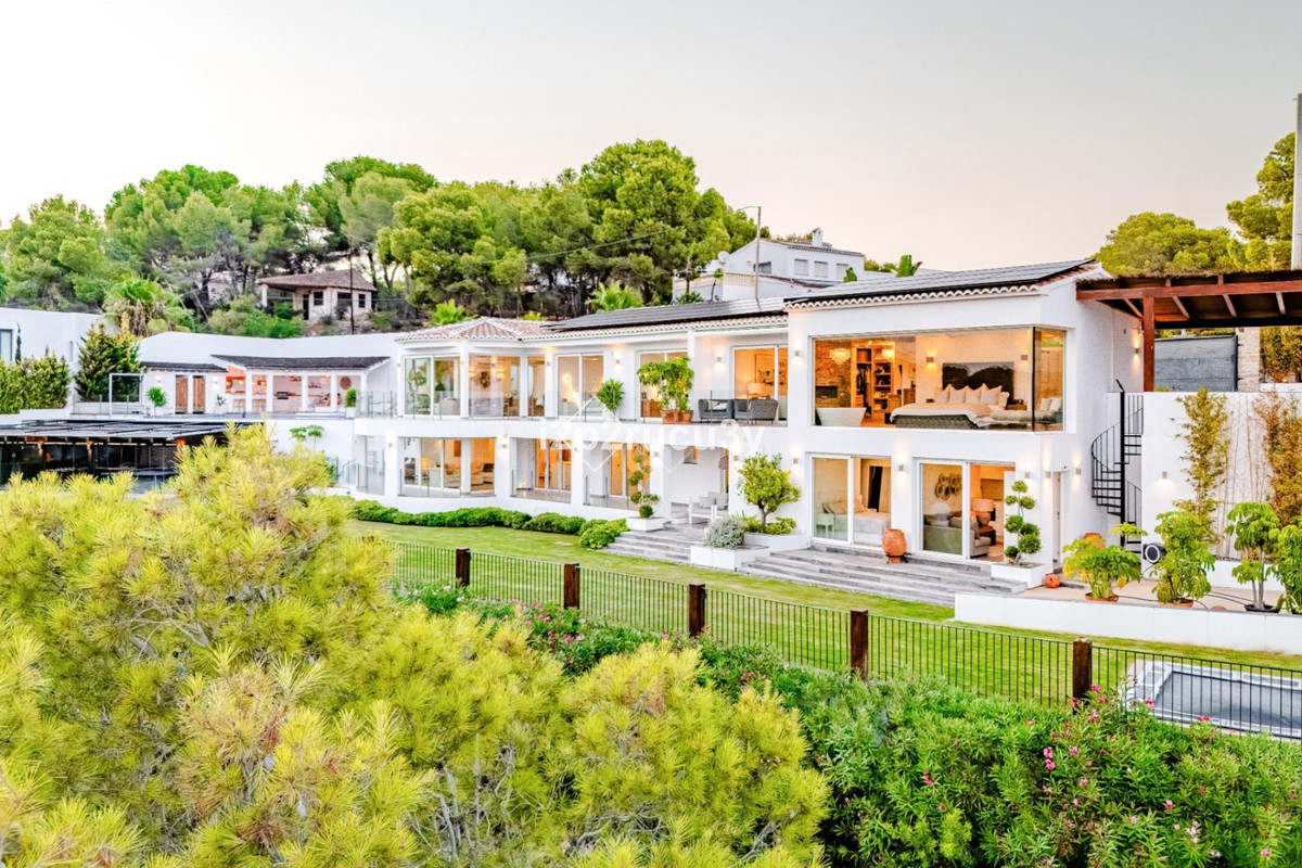 Villa in Fanadix - view 1