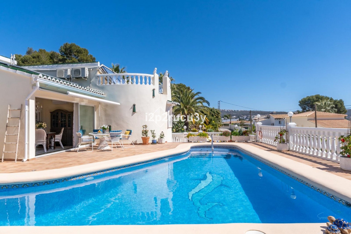 Villa in Moraira - Image 3