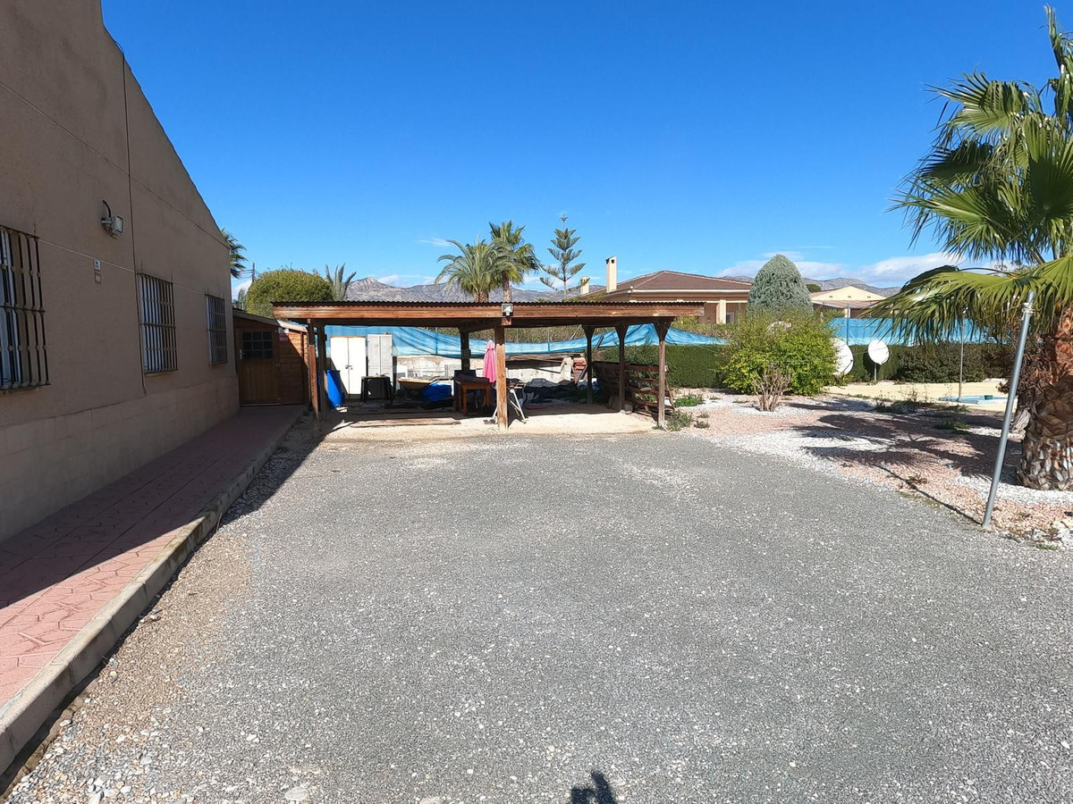 Villa in Cox - Image 5