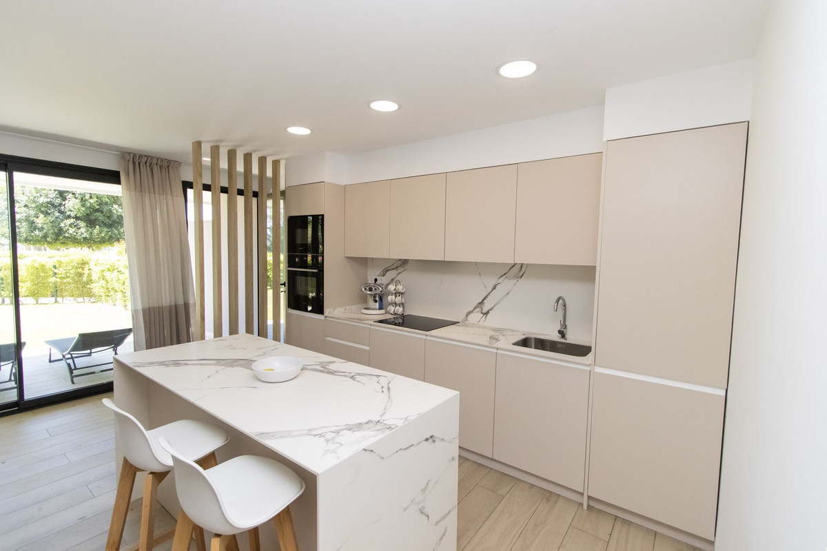 Apartment in Torre del Rame - Image 3