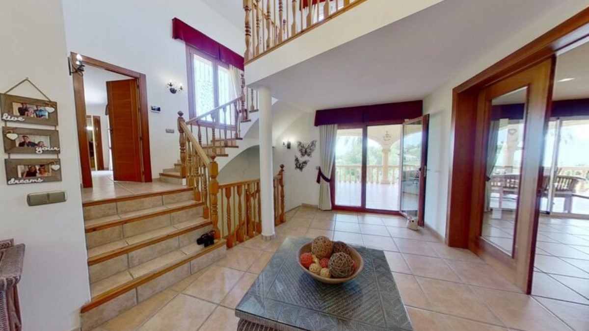 Villa in Javea - Image 4