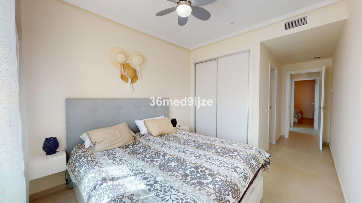 Apartment in Los Alcazares - Image 3