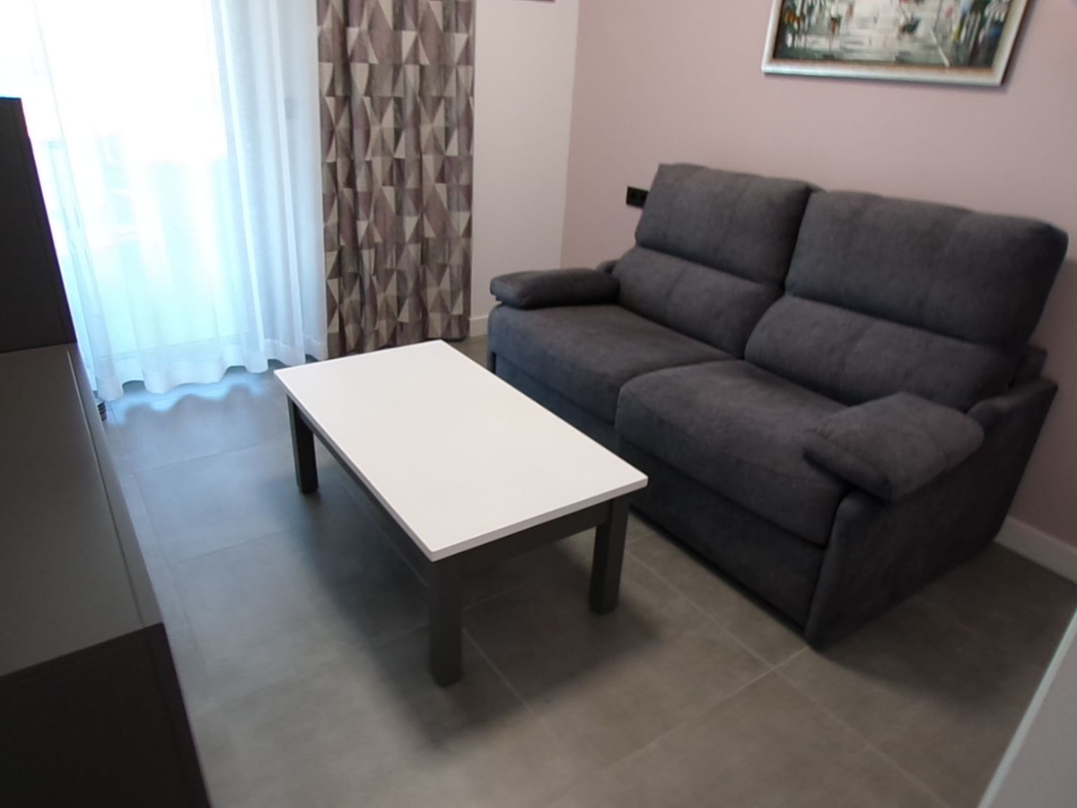 Apartment in Calp - Image 4