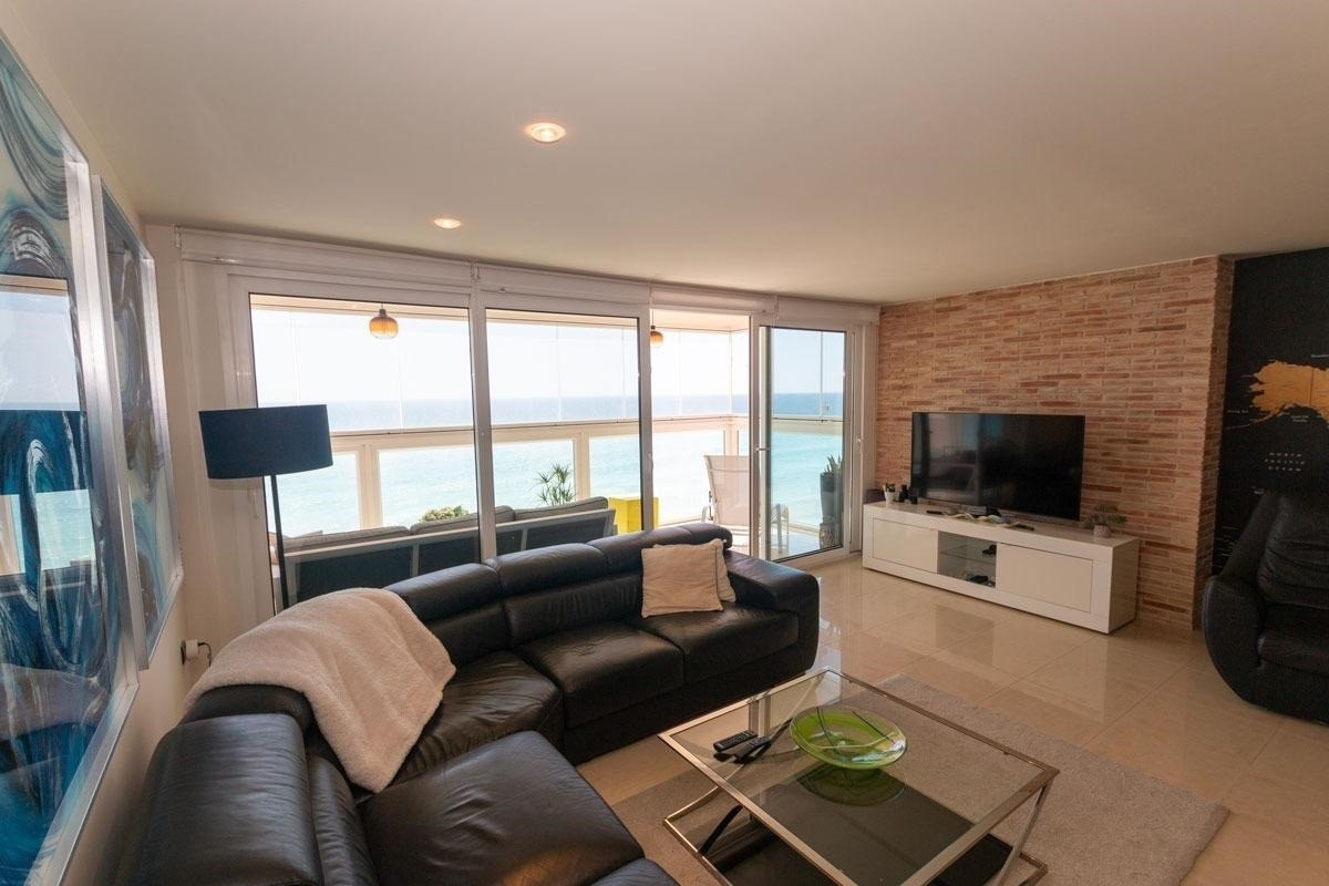 Apartment in Torrevieja - Image 2