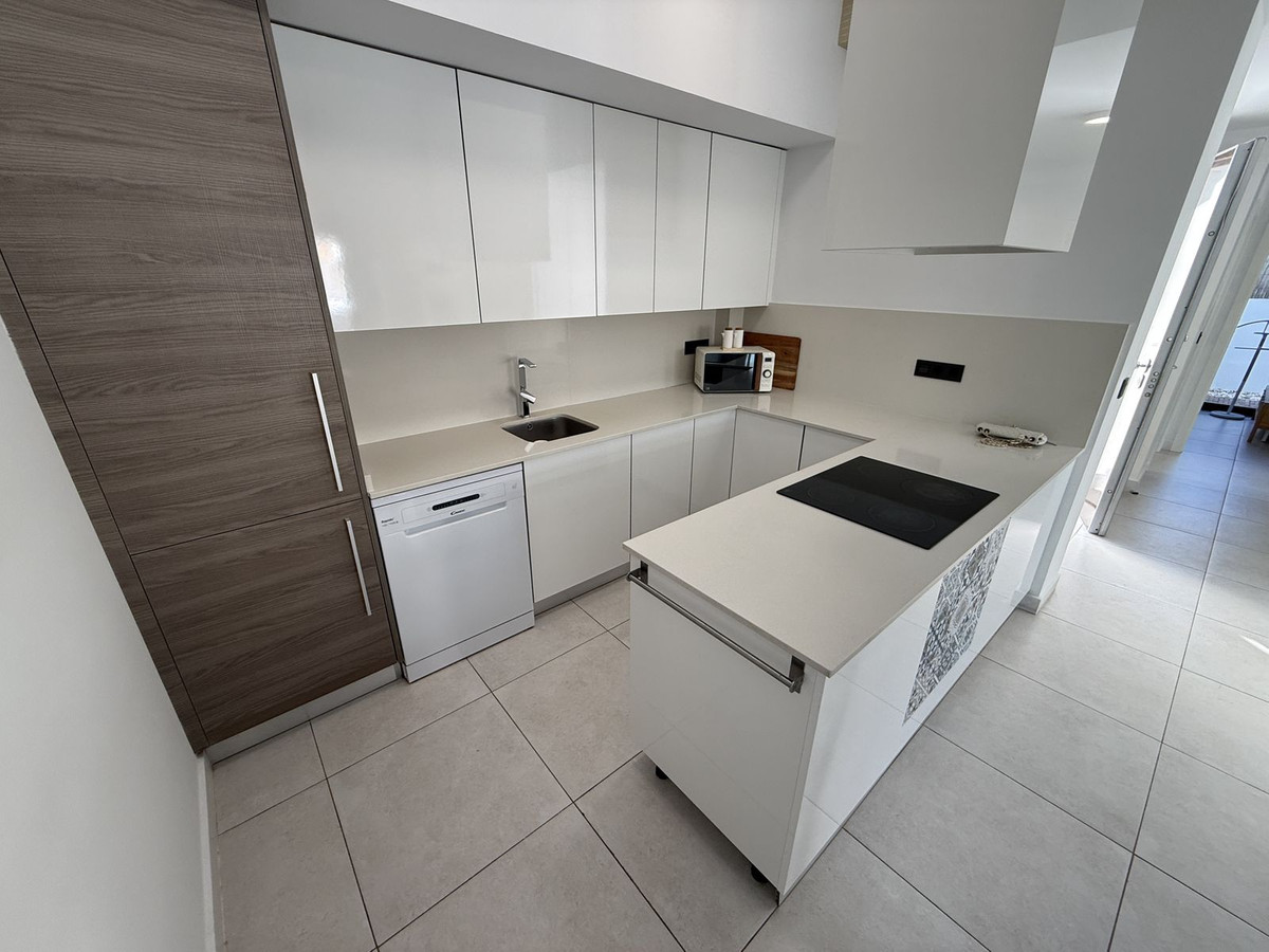 Villa in Dehesa de Campoamor - Image 5