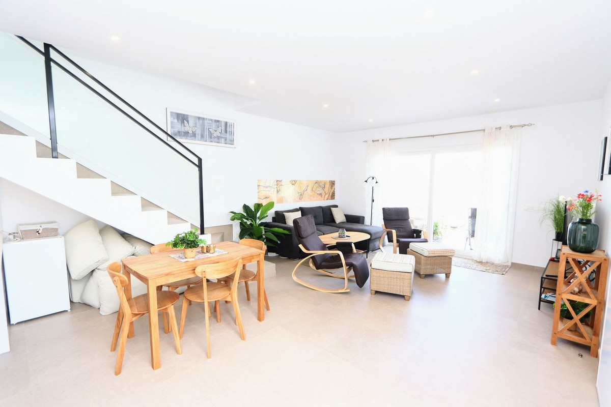 Villa in San Pedro del Pinatar - Image 3