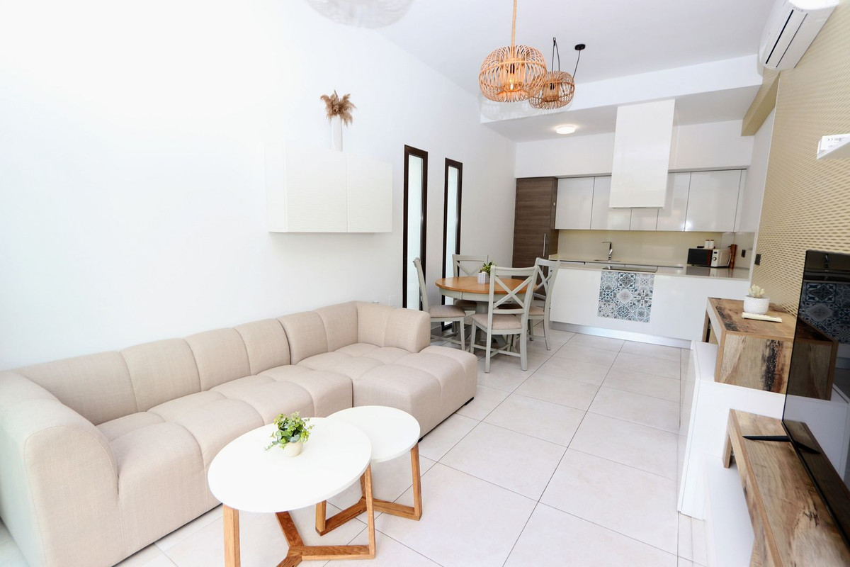 Villa in Dehesa de Campoamor - Image 5