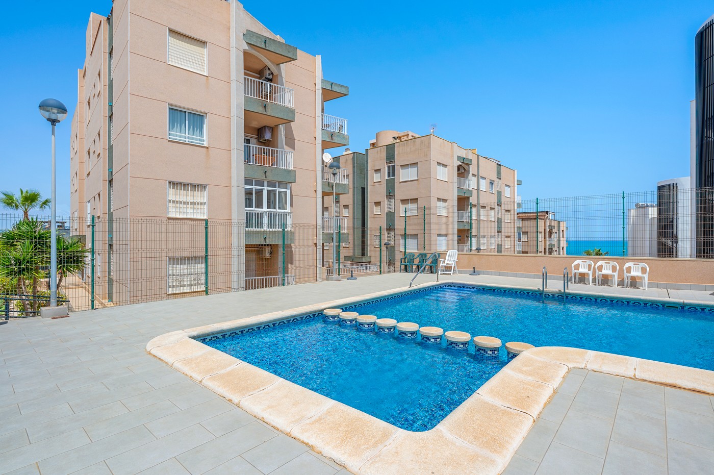 Apartment in Torrelamata - view 1