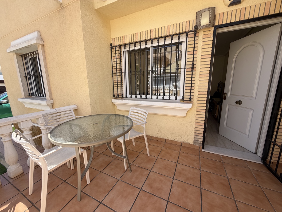 Apartment in Los Dolses - Image 2