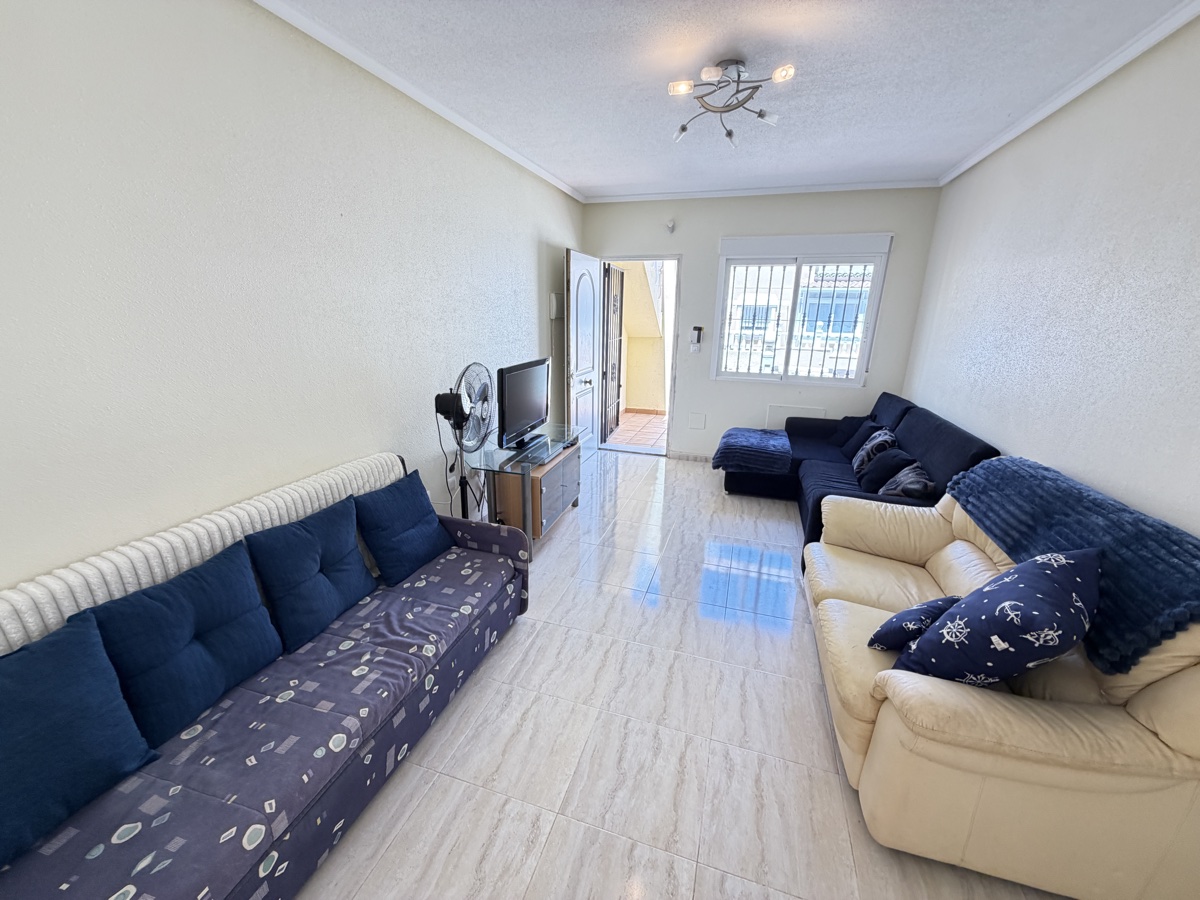 Apartment in Los Dolses - Image 5