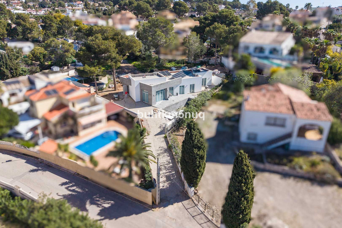Villa in Calp - view 1