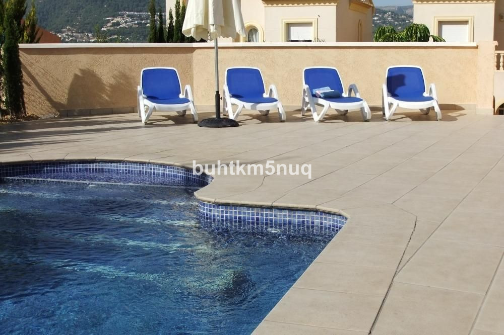 Villa in Calp - Image 4