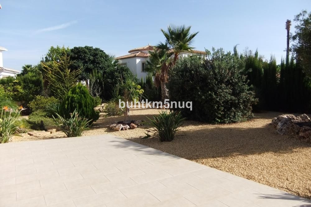Villa in Calp - Image 5