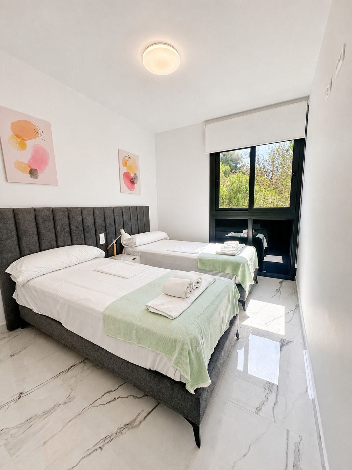 Apartment in Residencia los Altos - Image 4