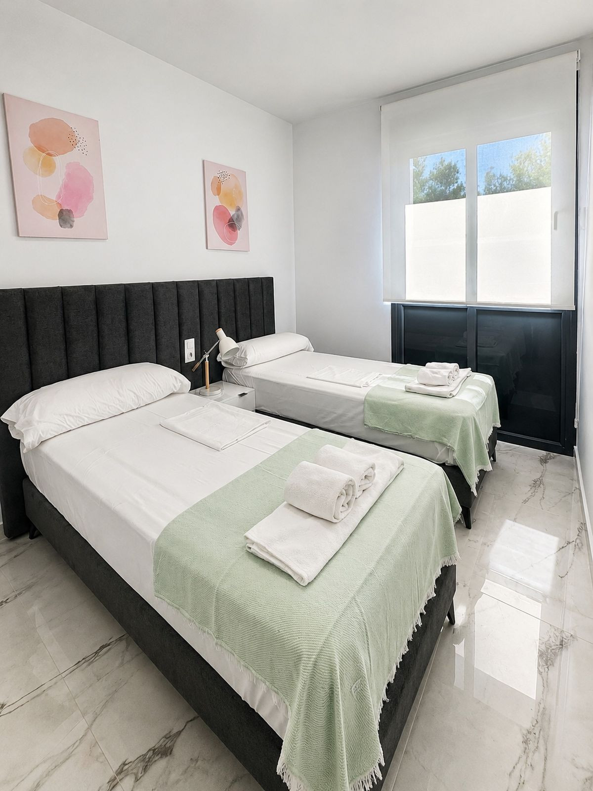 Apartment in Residencia los Altos - Image 5