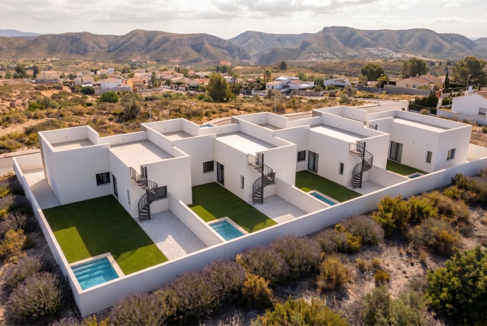 Villa in Vina de Raja - view 1