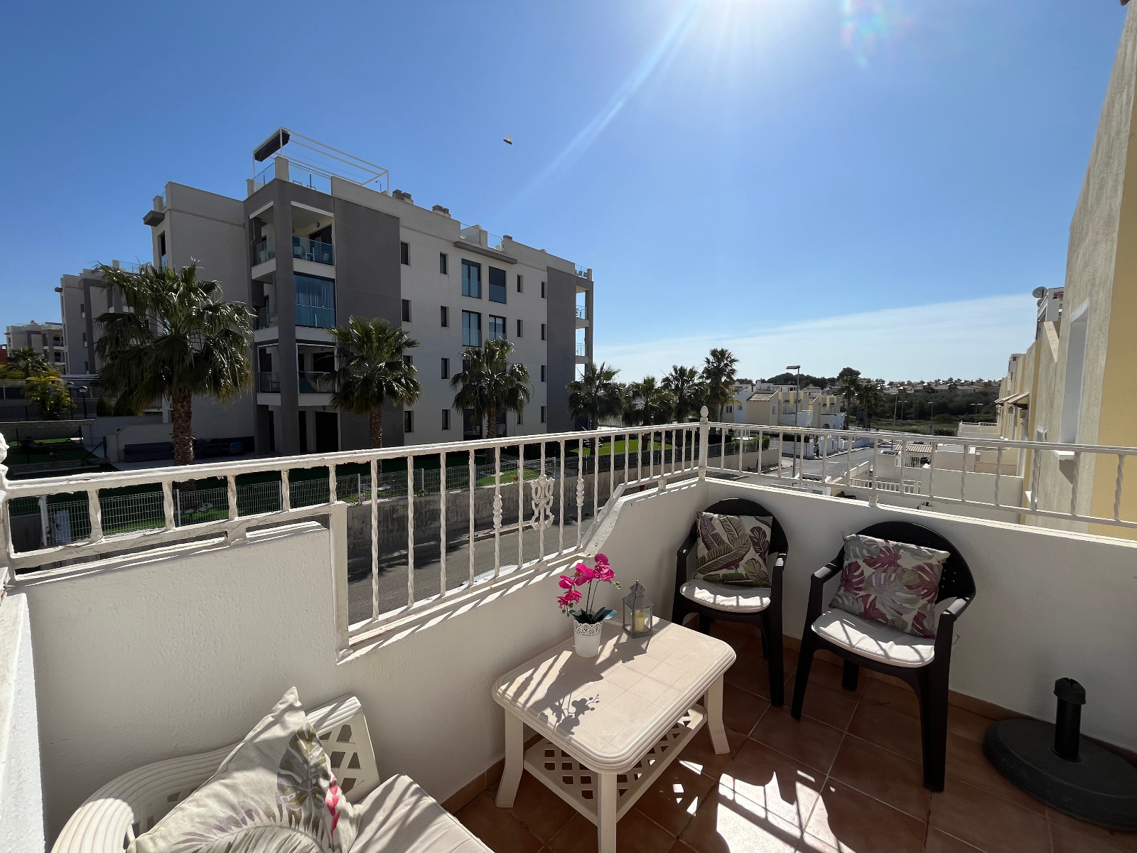 Apartment in Villamartin - view 1