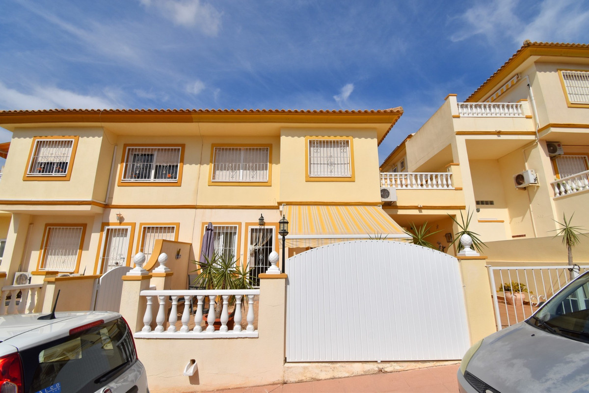 Apartment in Playa Flamenca - view 1