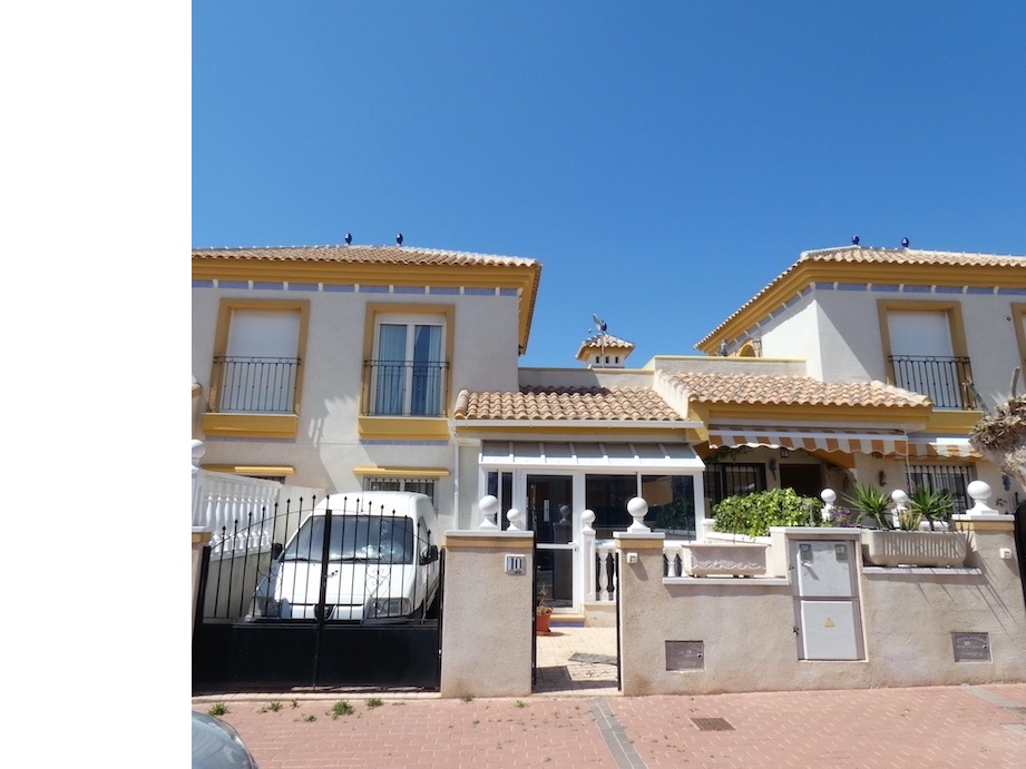 3 bedroom house / villa for sale in Torrevieja, Costa Blanca