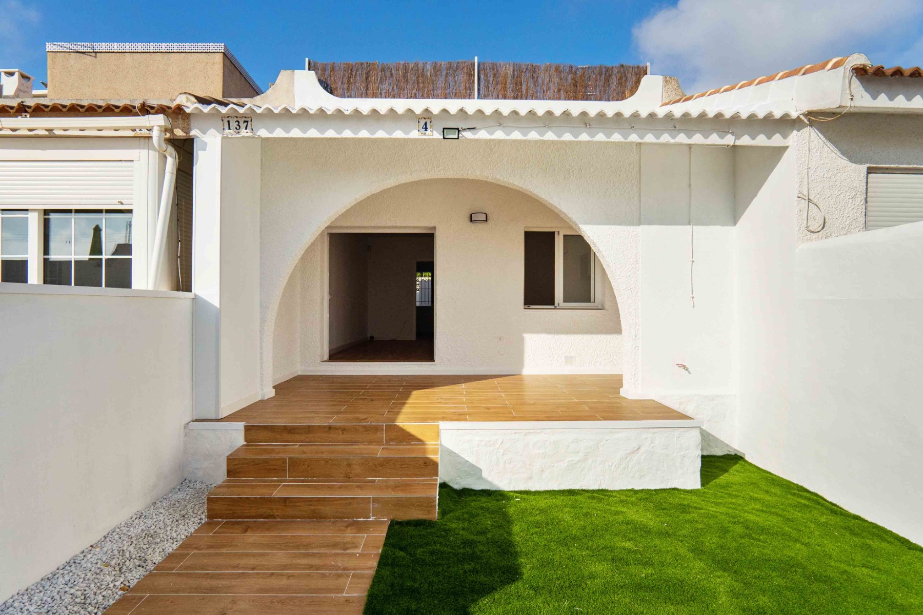 2 bedroom house / villa for sale in Villamartin, Costa Blanca